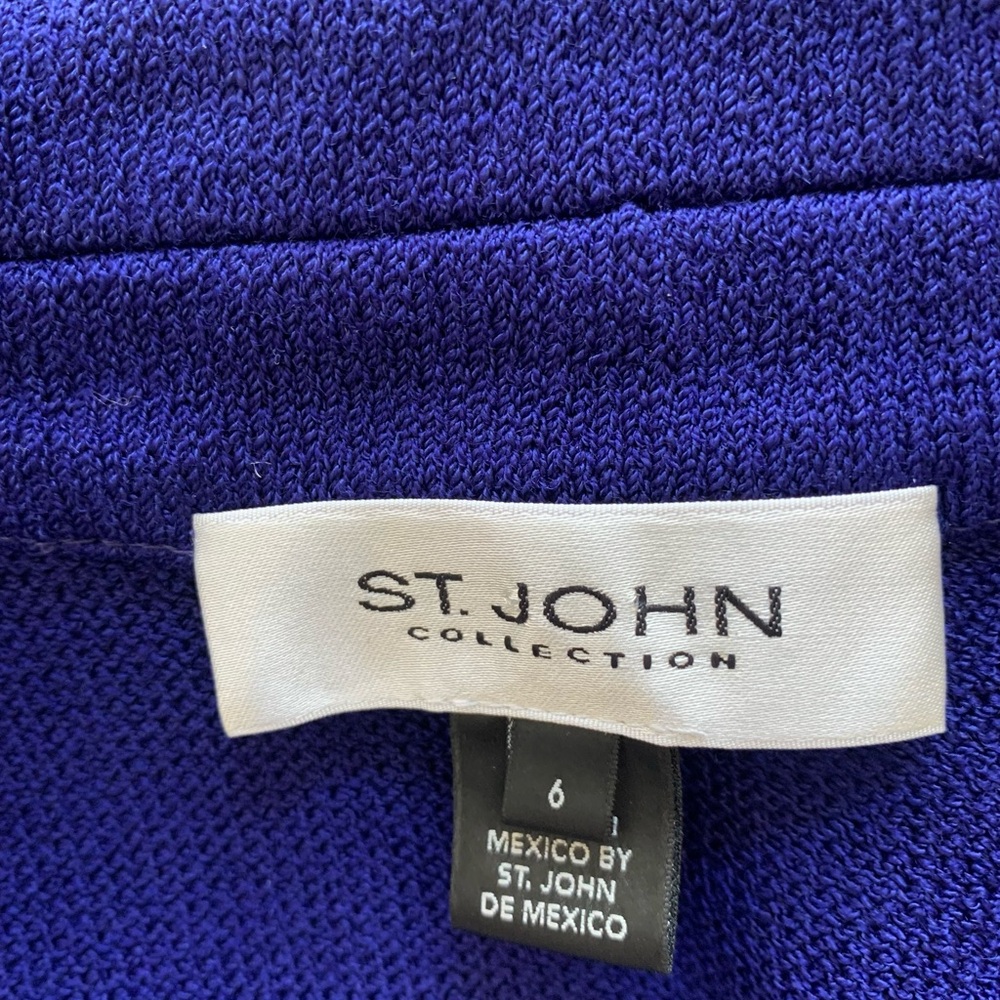 St. John Deep Blue Blazer with Pearl Buttons - Picture 3 of 3